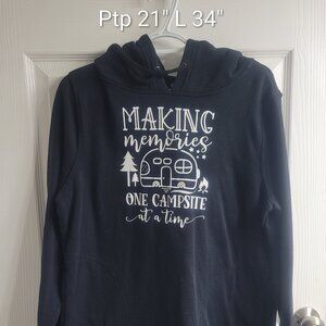 #390 George Making Memories One Campsite At A Time Sweater sz M
